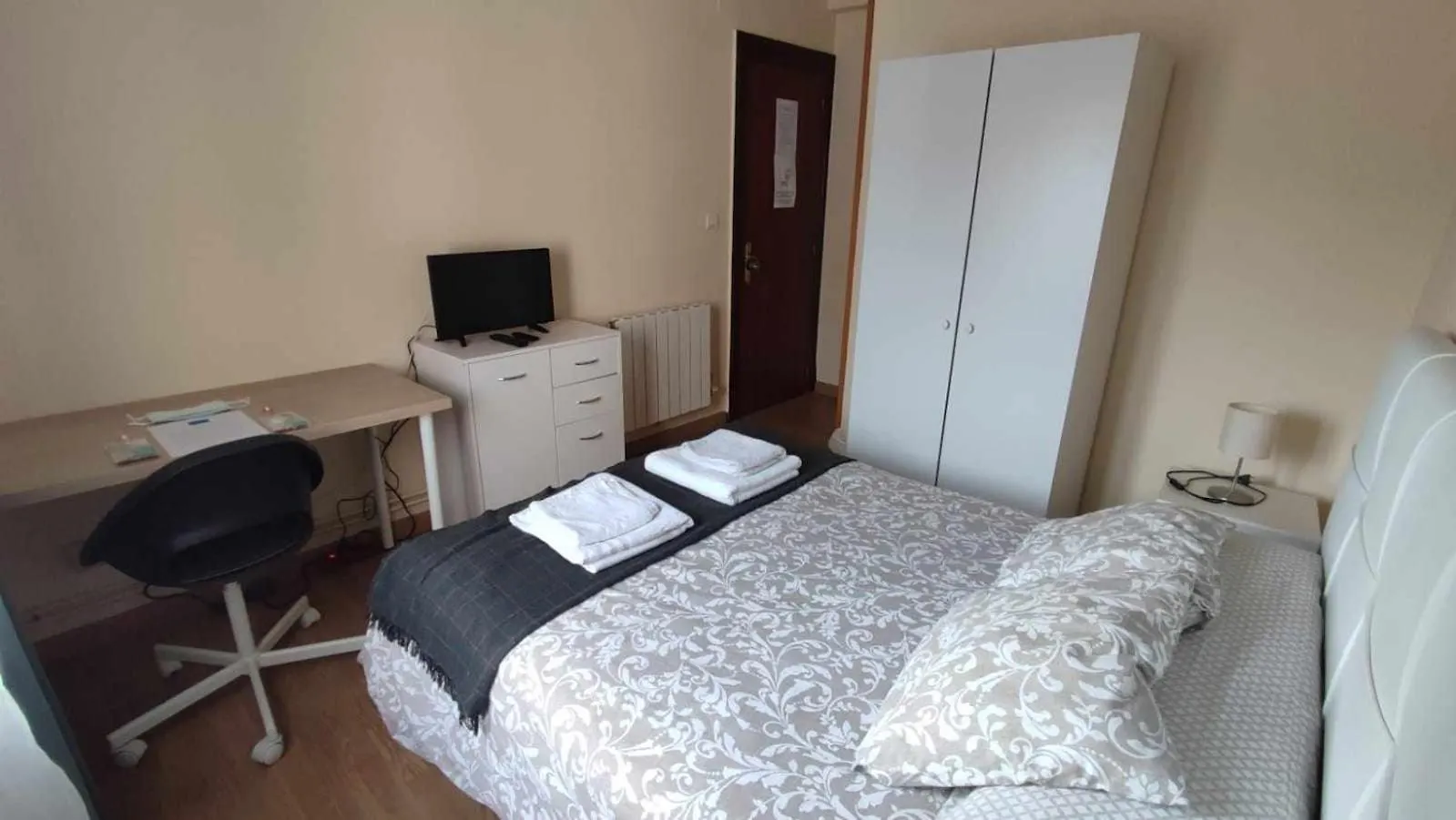 Fliphouse Rooms Pension Bilbao 0*,  Spanien